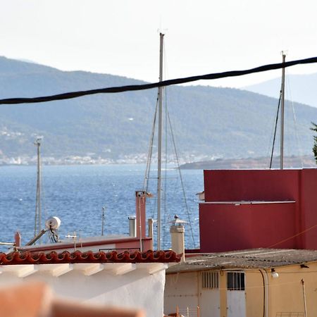 Αρχοντικό Σπίτι Στην Αίγινα Aegina Exterior foto